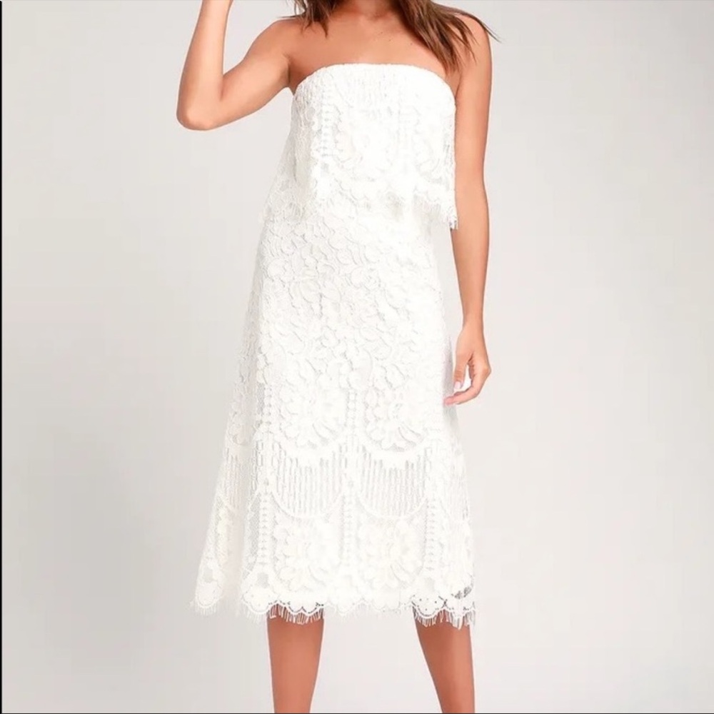 Lulu’s White Delia Strapless Midi Lace Dress
